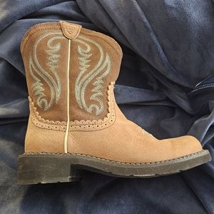 Ariat women's boots size 8.5